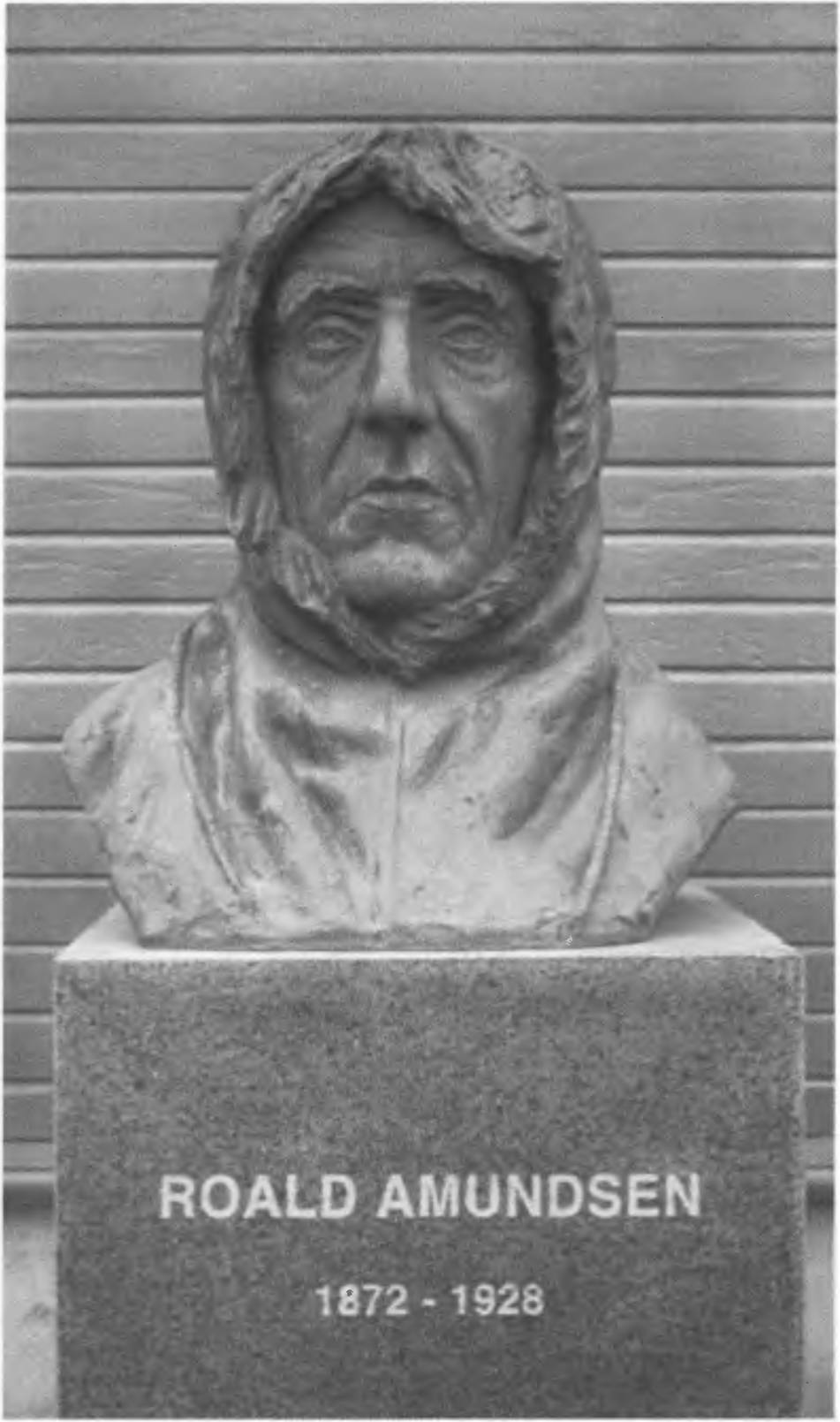 Roald Amundsen. 1872—1928
