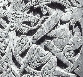 Сигурд сражается с Фафниром. Деталь деревянной резьбы XIII в. Из церкви Старкирба (Норвегия)